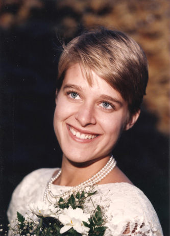 A friend offered to take wedding photos when we eloped and I am forever grateful for his gift. 4 September 1985